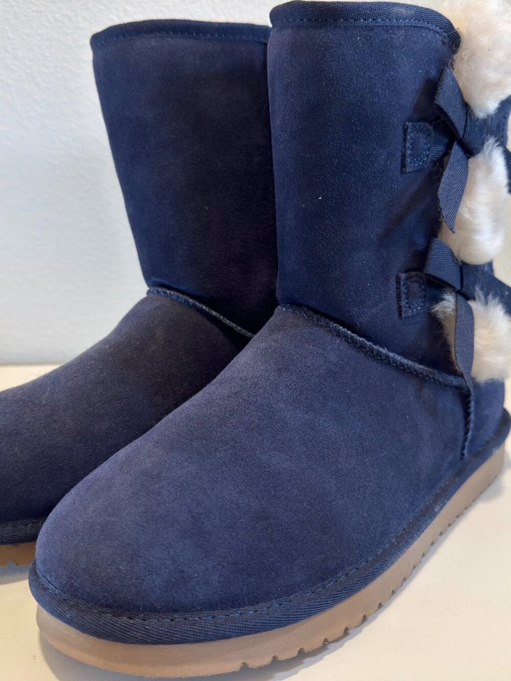 Ugg Boots  Blue, size 8
